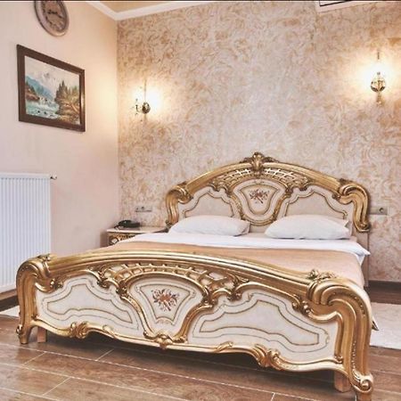 Sofiivska Borshchahivka Готель Ангел На Великій Кільцевій מראה חיצוני תמונה
